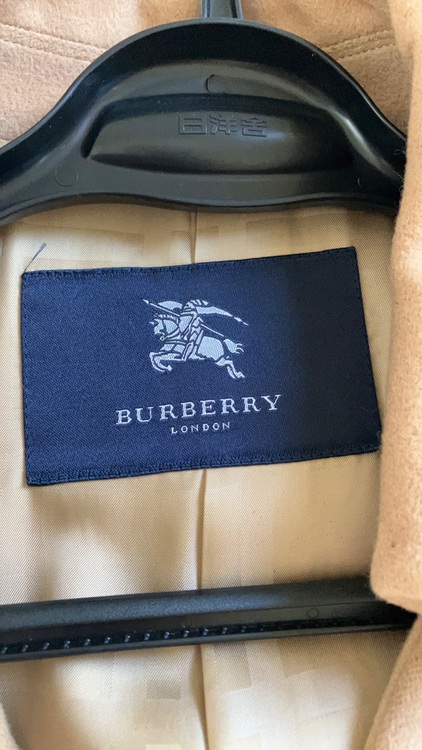 バーバリー　ロングコート（古着・ファッション）の商品画像 - 査定依頼日：2025年9月28日 - 最高査定価格：15,000円