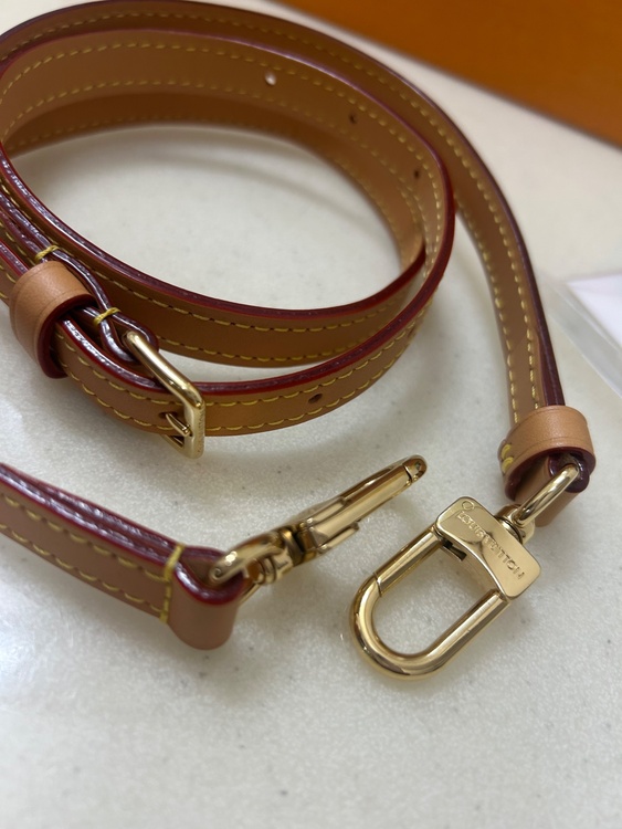 ナノスピーディ 型番　M81085（ブランドバッグ）の商品画像 - 査定依頼日：2026年4月4日 - 最高査定価格：100,000円