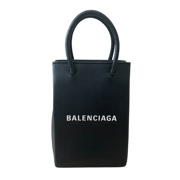 フォンホルダー（ブランドバッグ）の商品画像 - 査定依頼日：2025年2月4日 - 最高査定価格：40,000円