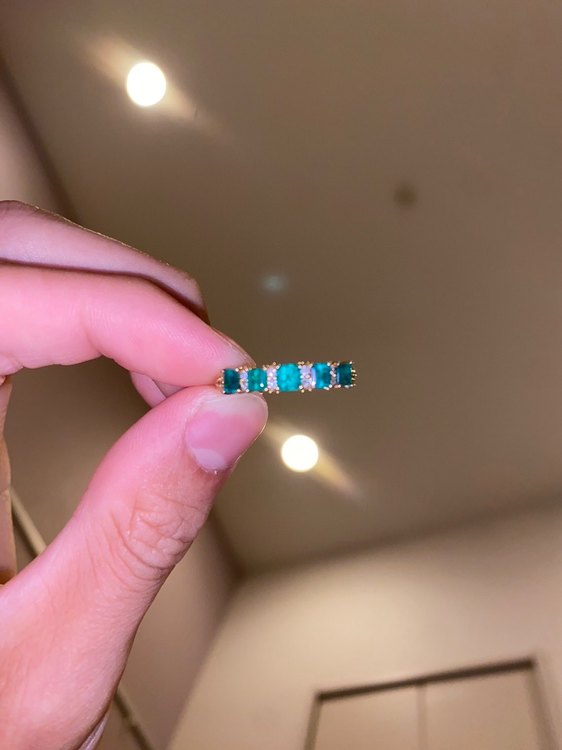 デビアスエメラルド（金・貴金属）の商品画像 - 査定依頼日：2023年8月14日 - 最高査定価格：25,000円