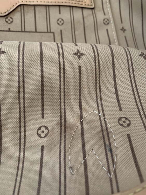 ネヴァーフル（ブランドバッグ）の商品画像 - 査定依頼日：2022年5月18日 - 最高査定価格：40,000円