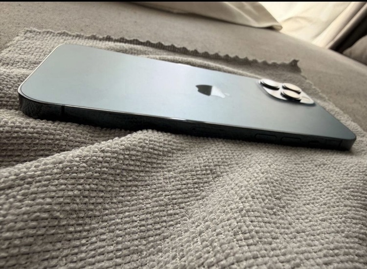iPhone 12 Pro Max 128GB docomo（スマホ）の商品画像 - 査定依頼日：2026年4月15日 - 最高査定価格：38,000円