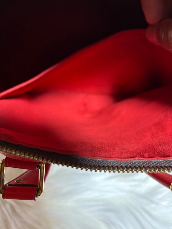 ルイヴィトン　モノグラム レティーロPM レザー 2way ハンドバッグ （ブランドバッグ）の商品画像 - 査定依頼日：2025年4月16日 - 最高査定価格：63,000円