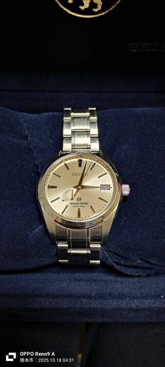 グランドセイコースプリングドライブ（高級時計）の商品画像 - 査定依頼日：2025年10月18日 - 最高査定価格：300,000円
