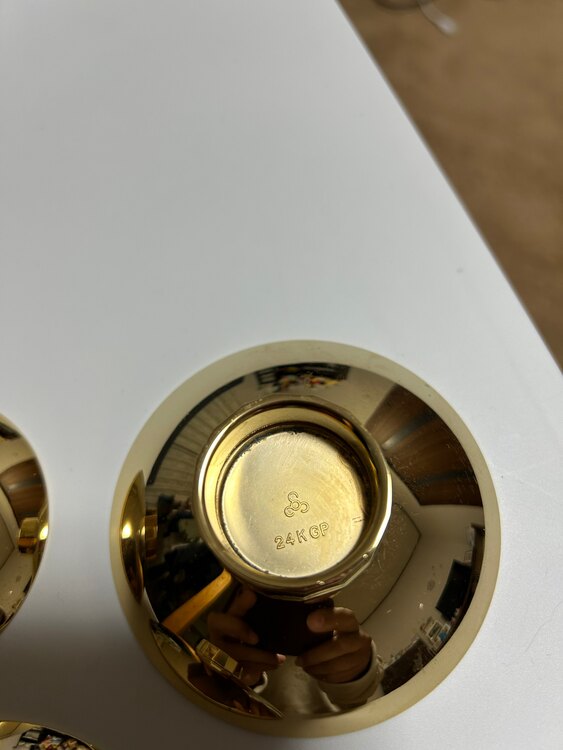 金杯（金・貴金属）の商品画像 - 査定依頼日：2023年12月9日 - 最高査定価格：500円