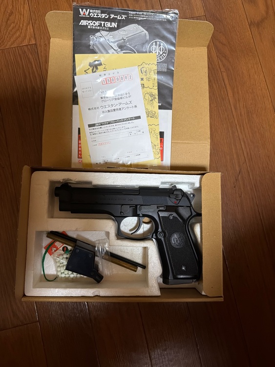 M92F（エアガン・ミリタリー用品）の商品画像 - 査定依頼日：2025年11月22日 - 最高査定価格：12,000円