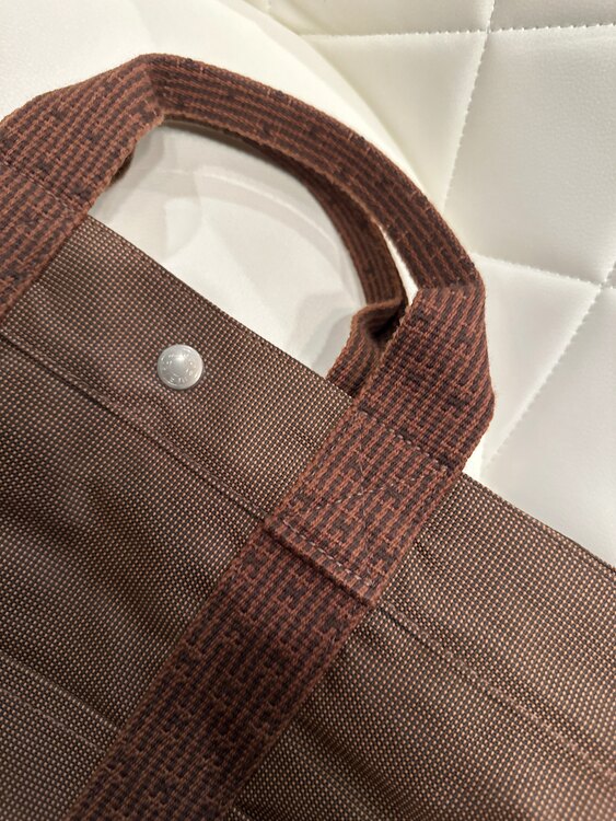 エールラインMM ブラウン（ブランドバッグ）の商品画像 - 査定依頼日：2025年4月15日 - 最高査定価格：15,000円