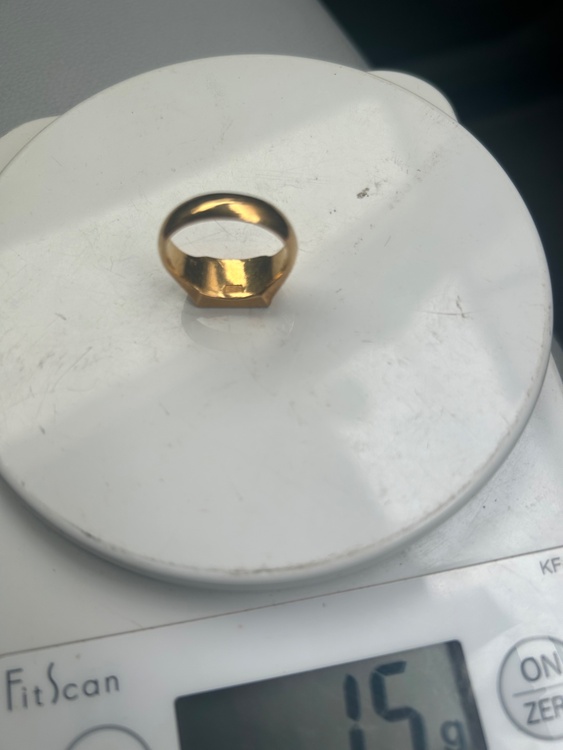 指輪　純金刻印あり（金・貴金属）の商品画像 - 査定依頼日：2026年4月21日 - 最高査定価格：100,000円