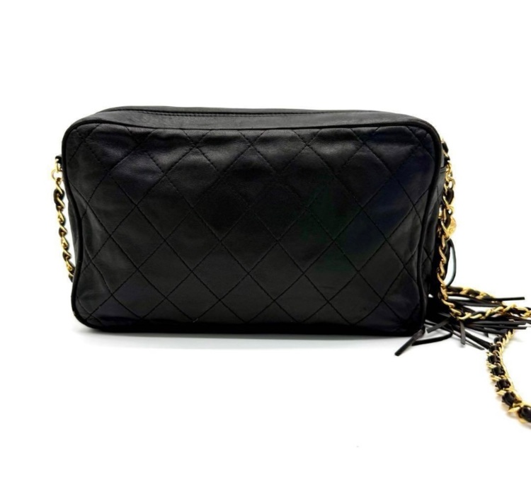 CHANEL  フリンジチェーンショルダー（ブランドバッグ）の商品画像 - 査定依頼日：2025年9月30日 - 最高査定価格：50,000円