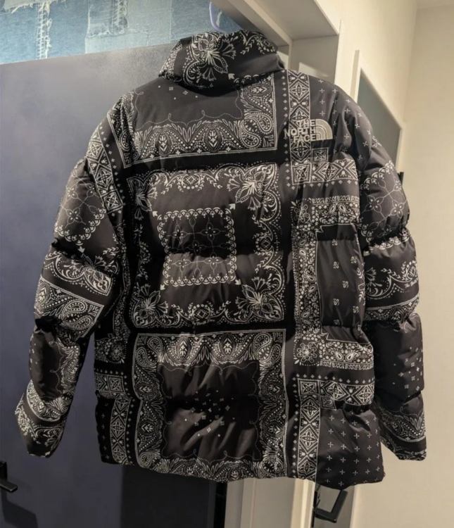 THE NORTH FACE/ノースフェイス/ DOWN JACKET（古着・ファッション）の商品画像 - 査定依頼日：2026年5月20日 - 最高査定価格：10,000円