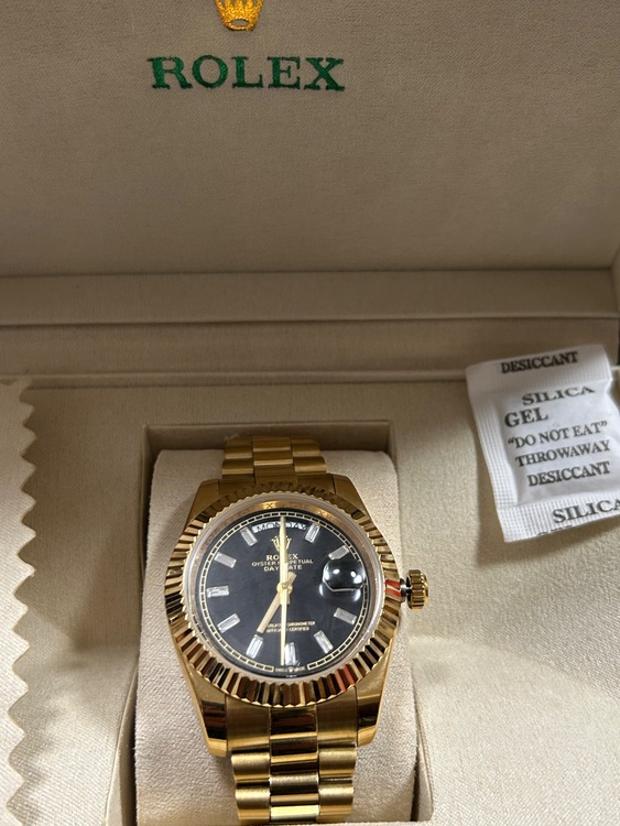 ロレックス デイデイト （高級時計）の商品画像 - 査定依頼日：2025年9月27日 - 最高査定価格：8,500,000円