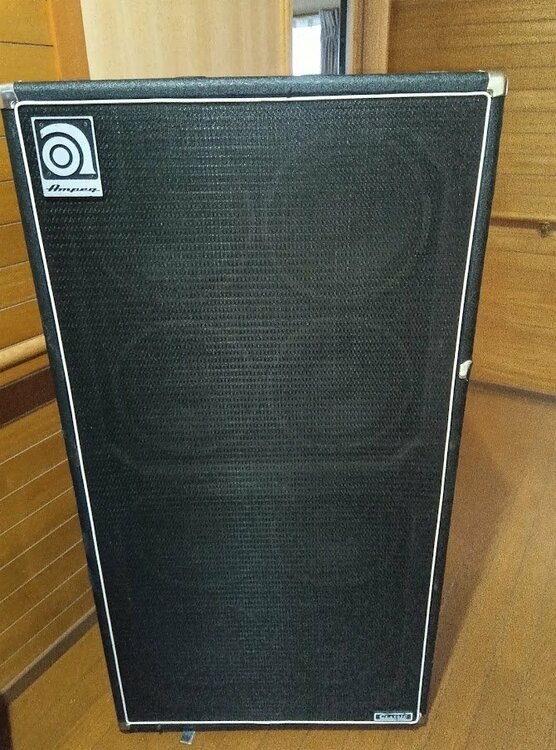 Ampeg SVT-810EN（ピアノ・楽器・PA機材）の商品画像 - 査定依頼日：2026年6月6日 - 最高査定価格：3,000円