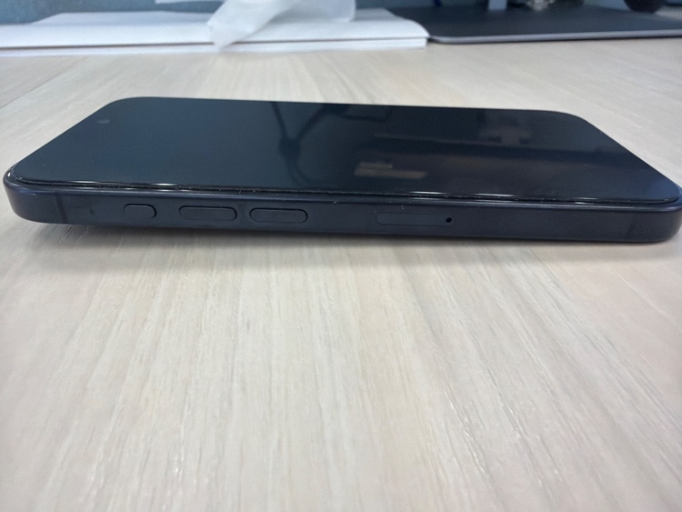 iPhone 15 Pro 256GB SIMフリー（スマホ）の商品画像 - 査定依頼日：2026年5月18日 - 最高査定価格：90,000円