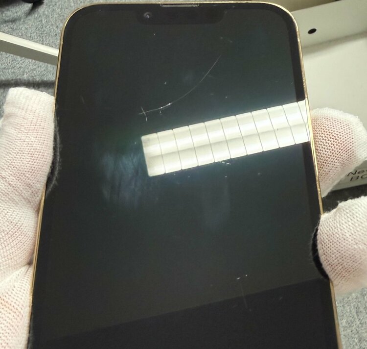 iPhone 13 Pro 256GB SIMフリー（スマホ）の商品画像 - 査定依頼日：2026年2月15日 - 最高査定価格：49,000円