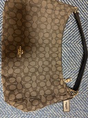 その他 コーチ （ブランドバッグ）の商品画像 - 査定依頼日：2025年11月10日 - 最高査定価格：500円