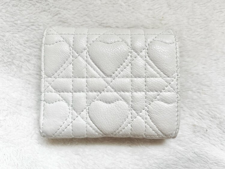 ディオール  （ブランドバッグ）の商品画像 - 査定依頼日：2025年4月21日 - 最高査定価格：30,000円