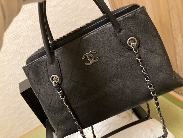 ヴィンテージライン　2wayハンドバックチェーンショルダーキャビアスキン（ブランドバッグ）の商品画像 - 査定依頼日：2026年1月14日 - 最高査定価格：350,000円