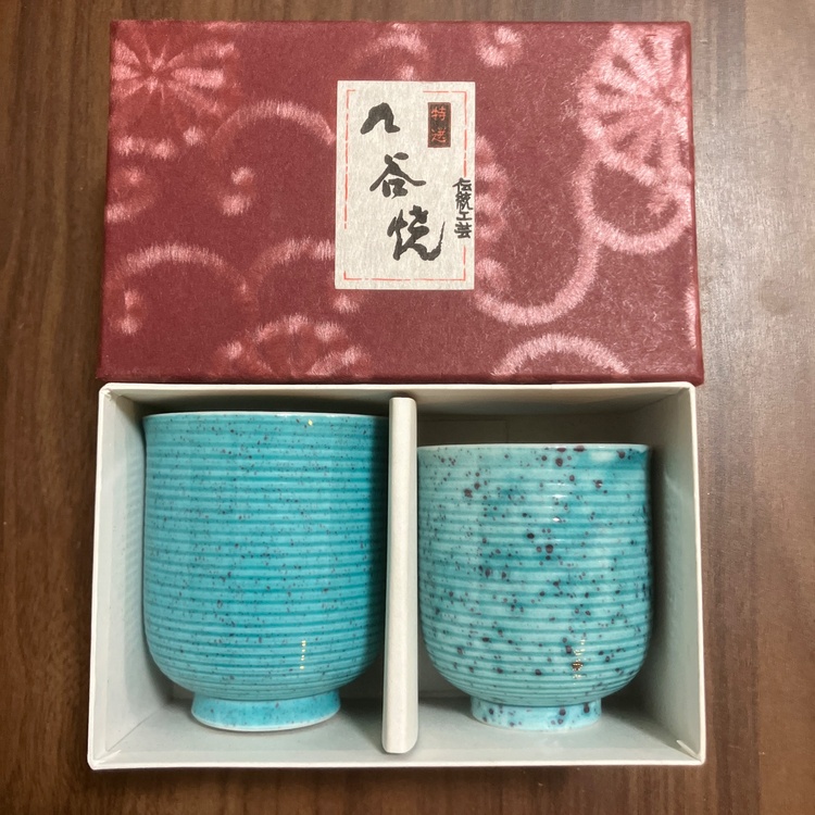 九谷焼　緑彩　組湯呑（美術品・骨董品）の商品画像 - 査定依頼日：2026年9月21日 - 最高査定価格：1,000円