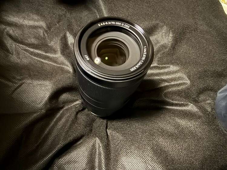 Nikon Zf LK40 レンズキット（カメラ）の商品画像 - 査定依頼日：2025年4月24日 - 最高査定価格：200,000円