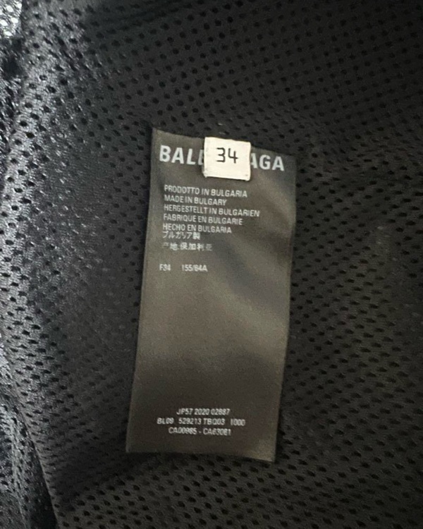 バレンシアガ  （ブランドバッグ）の商品画像 - 査定依頼日：2025年8月29日 - 最高査定価格：70,000円