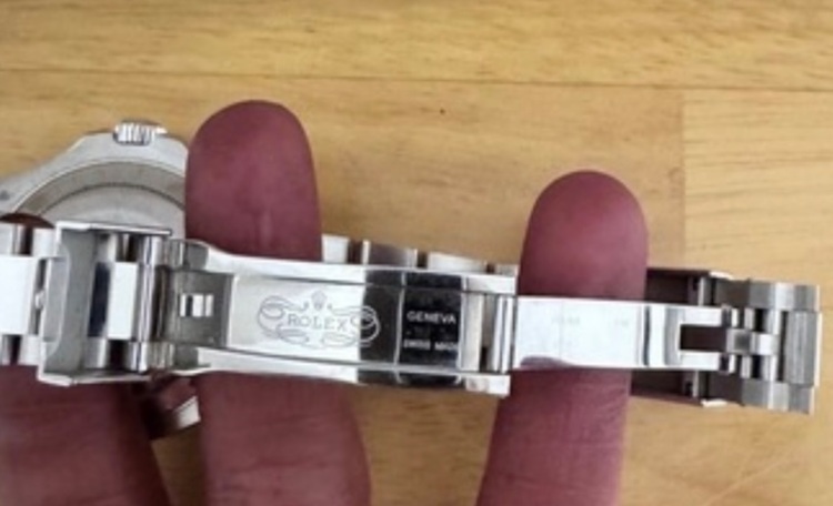 ロレックス ヨットマスター （高級時計）の商品画像 - 査定依頼日：2025年11月3日 - 最高査定価格：1,980,000円