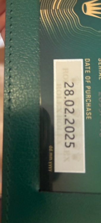 GMTマスター（高級時計）の商品画像 - 査定依頼日：2025年8月23日 - 最高査定価格：2,670,000円