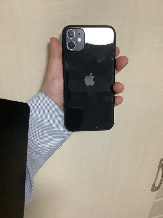 iPhone11 128GB au（スマホ）の商品画像 - 査定依頼日：2026年5月11日 - 最高査定価格：19,000円