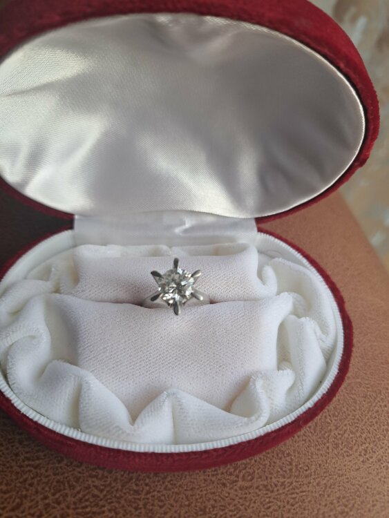 ダイヤモンド指輪（金・貴金属）の商品画像 - 査定依頼日：2026年1月28日 - 最高査定価格：1,787,000円