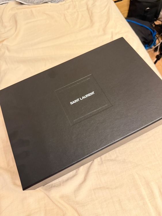 イブサンローラン  （ブランドバッグ）の商品画像 - 査定依頼日：2025年9月4日 - 最高査定価格：40,000円