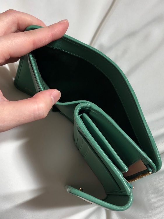 マテラッセ　三つ折り財布（ブランド財布・小物）の商品画像 - 査定依頼日：2025年11月29日 - 最高査定価格：100,000円