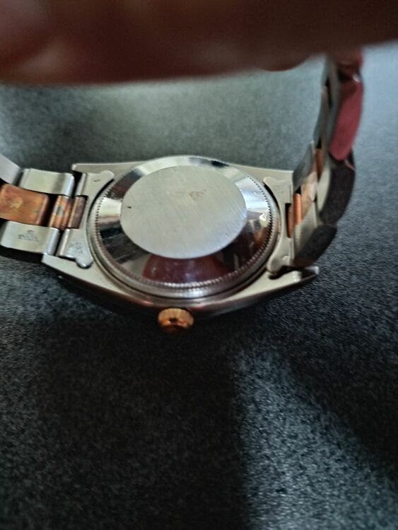 ロレックス パーペチュアルデイト （高級時計）の商品画像 - 査定依頼日：2025年8月1日 - 最高査定価格：900,000円