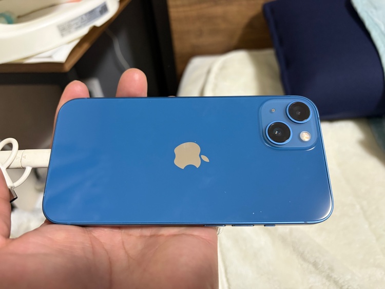 iPhone 13 256GB SIMフリー（スマホ）の商品画像 - 査定依頼日：2026年4月27日 - 最高査定価格：38,000円