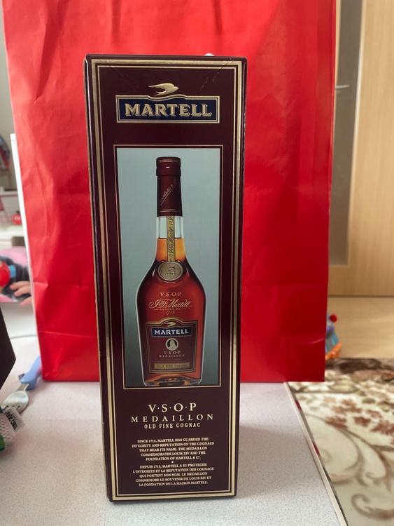 VSOP MEDAILLON（お酒）の商品画像 - 査定依頼日：2026年2月1日 - 最高査定価格：3,500円