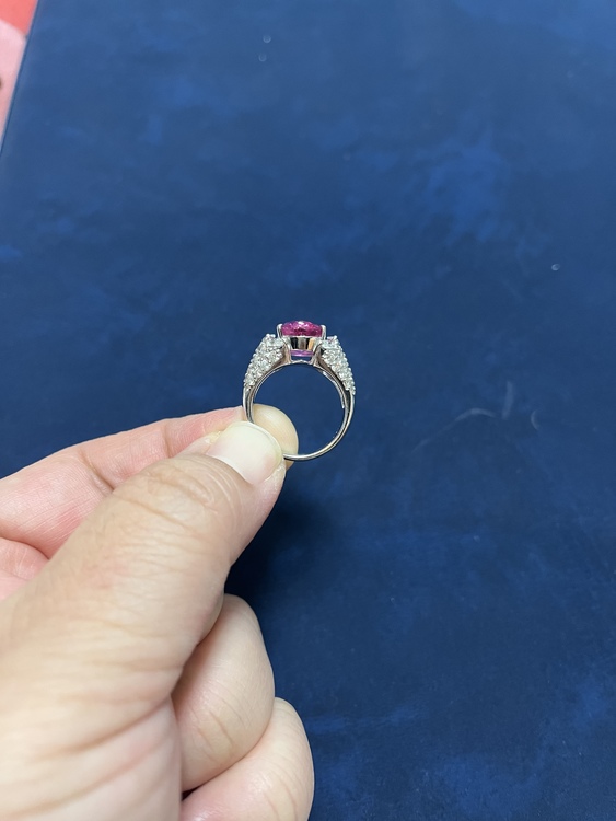 指輪（宝石）の商品画像 - 査定依頼日：2022年3月23日 - 最高査定価格：180,000円