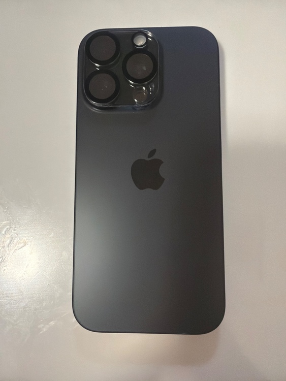 iPhone16Pro（スマホ）の商品画像 - 査定依頼日：2026年6月15日 - 最高査定価格：115,000円
