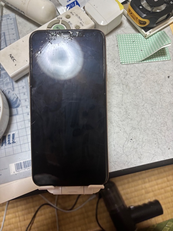 MWHL2J/A（スマホ）の商品画像 - 査定依頼日：2026年6月22日 - 最高査定価格：100,000円