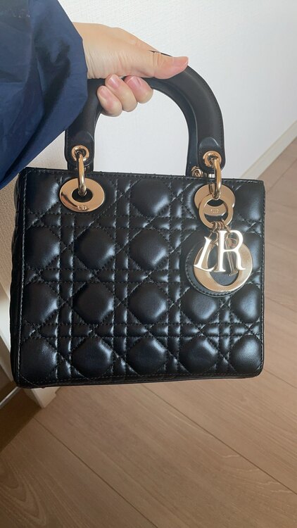 ディオール  （ブランドバッグ）の商品画像 - 査定依頼日：2024年12月25日 - 最高査定価格：200,000円