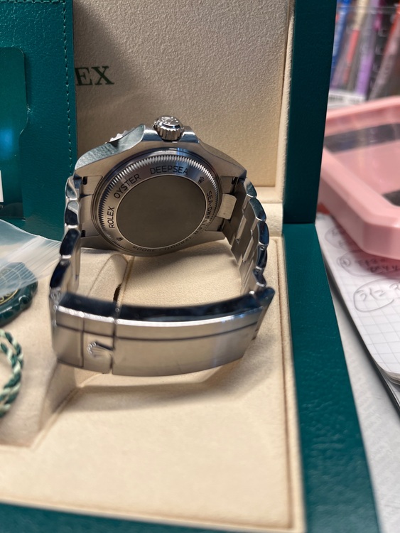 ジェドラーデープシーブルー（高級時計）の商品画像 - 査定依頼日：2025年8月25日 - 最高査定価格：1,900,000円