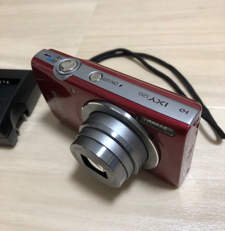 IXY120 レッド コンパクト（カメラ）の商品画像 - 査定依頼日：2025年8月16日 - 最高査定価格：13,000円
