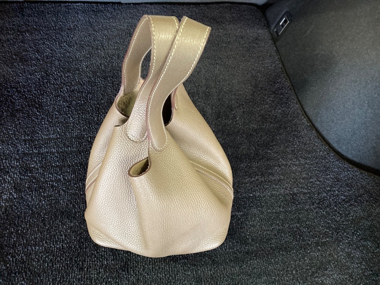 2021年　Z番（ブランドバッグ）の商品画像 - 査定依頼日：2026年3月15日 - 最高査定価格：380,000円