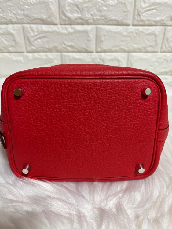 エルメス ピコタンロックＰＭ トリヨンクレマンス ルージュトマト A刻印（ブランドバッグ）の商品画像 - 査定依頼日：2025年12月7日 - 最高査定価格：250,000円