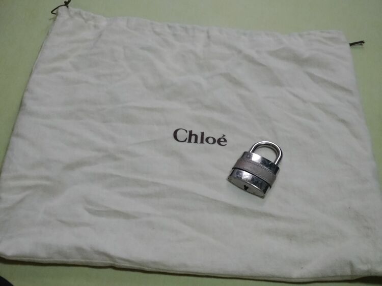 その他 クロエ （ブランドバッグ）の商品画像 - 査定依頼日：2025年6月27日 - 最高査定価格：60,000円