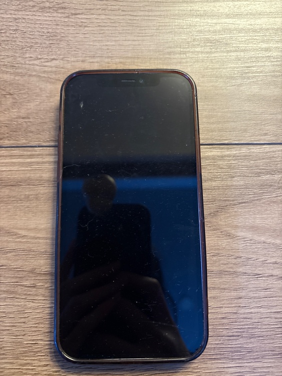 iPhone 12 64GB Softbank（スマホ）の商品画像 - 査定依頼日：2026年1月6日 - 最高査定価格：13,000円