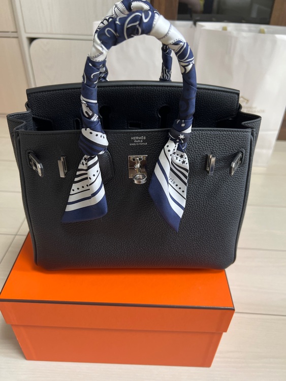 バーキン25ブラックシルバー金具（ブランドバッグ）の商品画像 - 査定依頼日：2025年10月12日 - 最高査定価格：3,600,000円