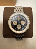 ブライトリング ナビタイマー AB012012/BB0（高級時計）の商品画像 - 査定依頼日：2025年1月8日 - 最高査定価格：600,000円