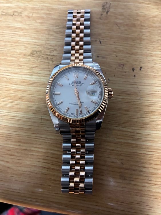 ロレックス デイトジャスト （高級時計）の商品画像 - 査定依頼日：2026年4月7日 - 最高査定価格：1,600,000円