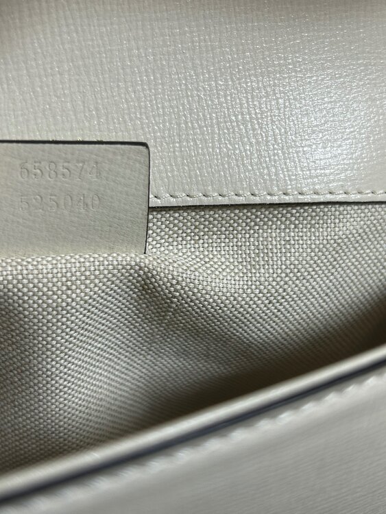 ホースビット1955 型番：658574（ブランドバッグ）の商品画像 - 査定依頼日：2025年1月10日 - 最高査定価格：150,000円