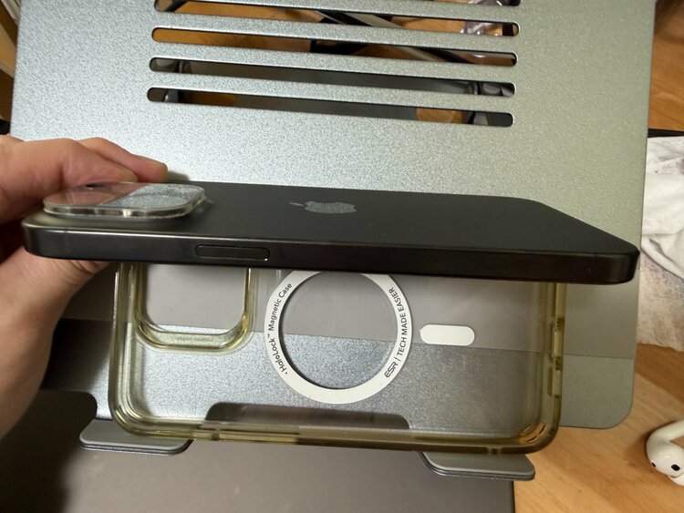 iPhone15ProMax（スマホ）の商品画像 - 査定依頼日：2026年2月23日 - 最高査定価格：65,000円