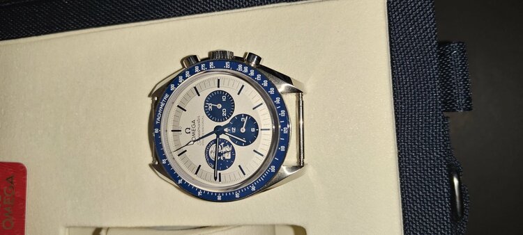 スヌーピースピードマスター（高級時計）の商品画像 - 査定依頼日：2026年2月25日 - 最高査定価格：2,050,000円