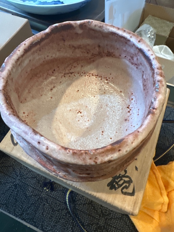 鈴木五郎作志野茶碗（美術品・骨董品）の商品画像 - 査定依頼日：2026年3月27日 - 最高査定価格：100,000円